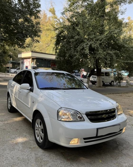Suhoy arenda Chevrolet Lacetti 2013, Metan/Benzin (Samarqand) 150 ming