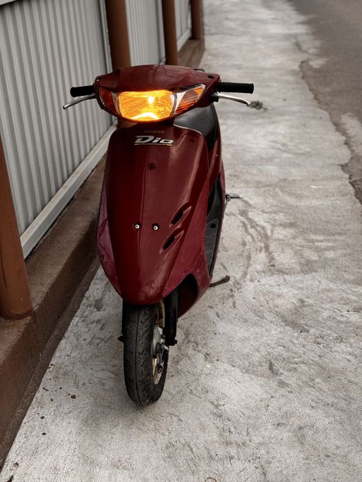 Продаю янонскую оригинальную Honda dio af32 2т