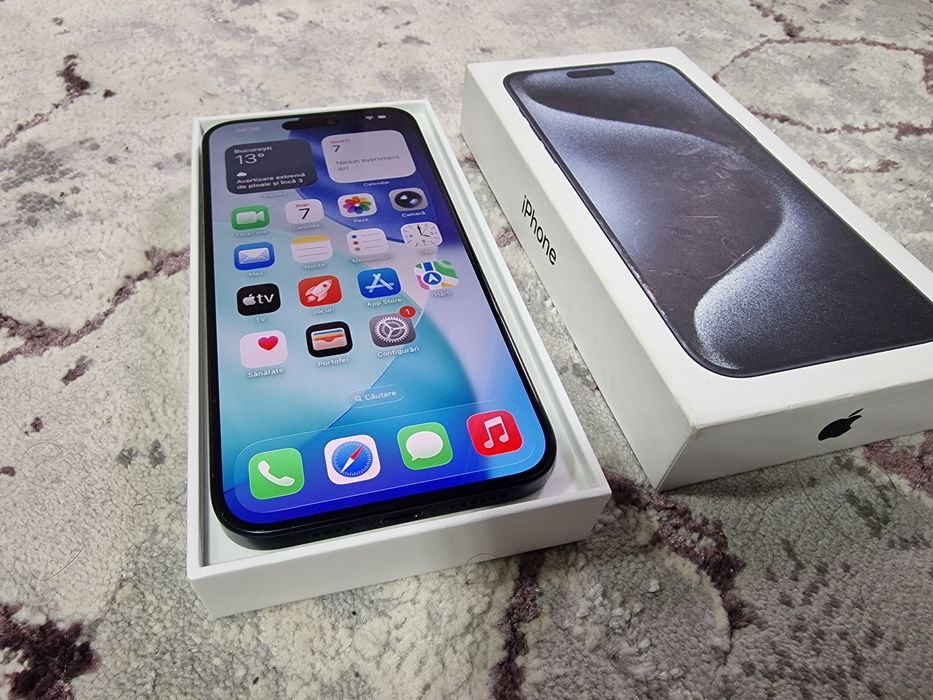 IPHONE 15 PRO 256GB impecabil,  pachet complet neverloked