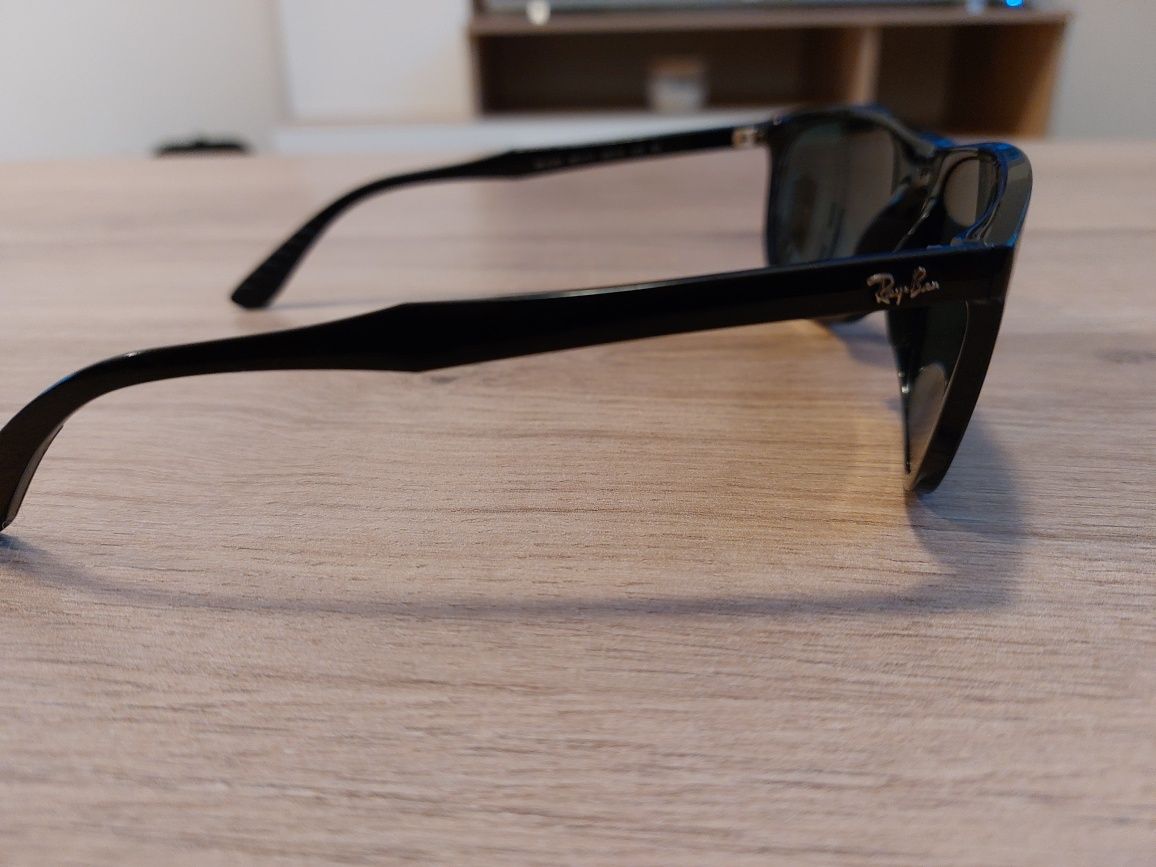 Мъжки слънчеви очила Ray-Ban RB4291 601/71 145mm