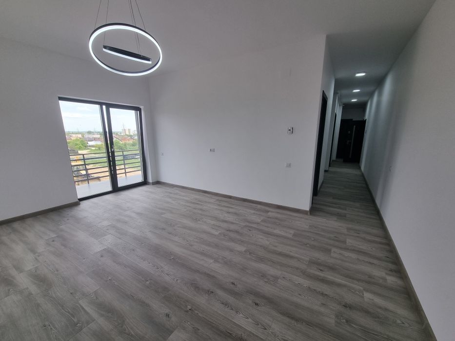 Apartament 2, 3 camere Pitești