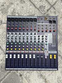 НОВЫЙ Микшерный пульт Soundcraft EFX8