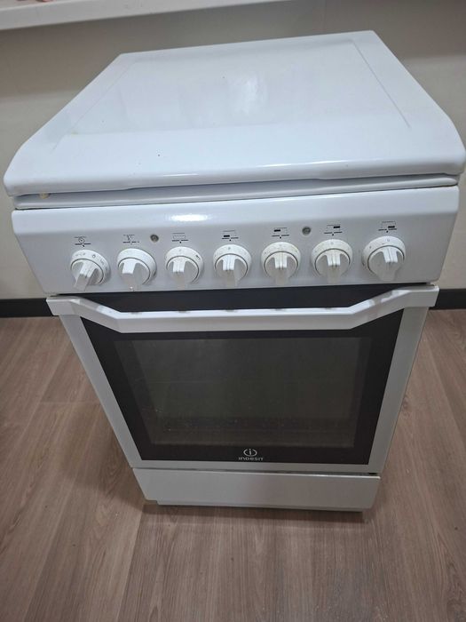 Отдам даром электроплиту, самовывоз