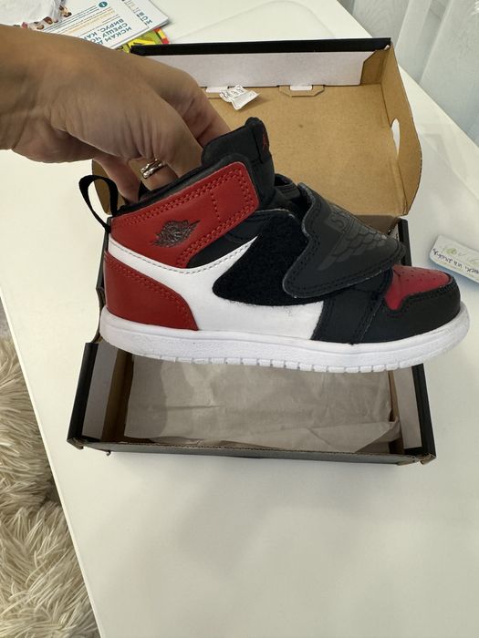 Високи детски кецове Jordan