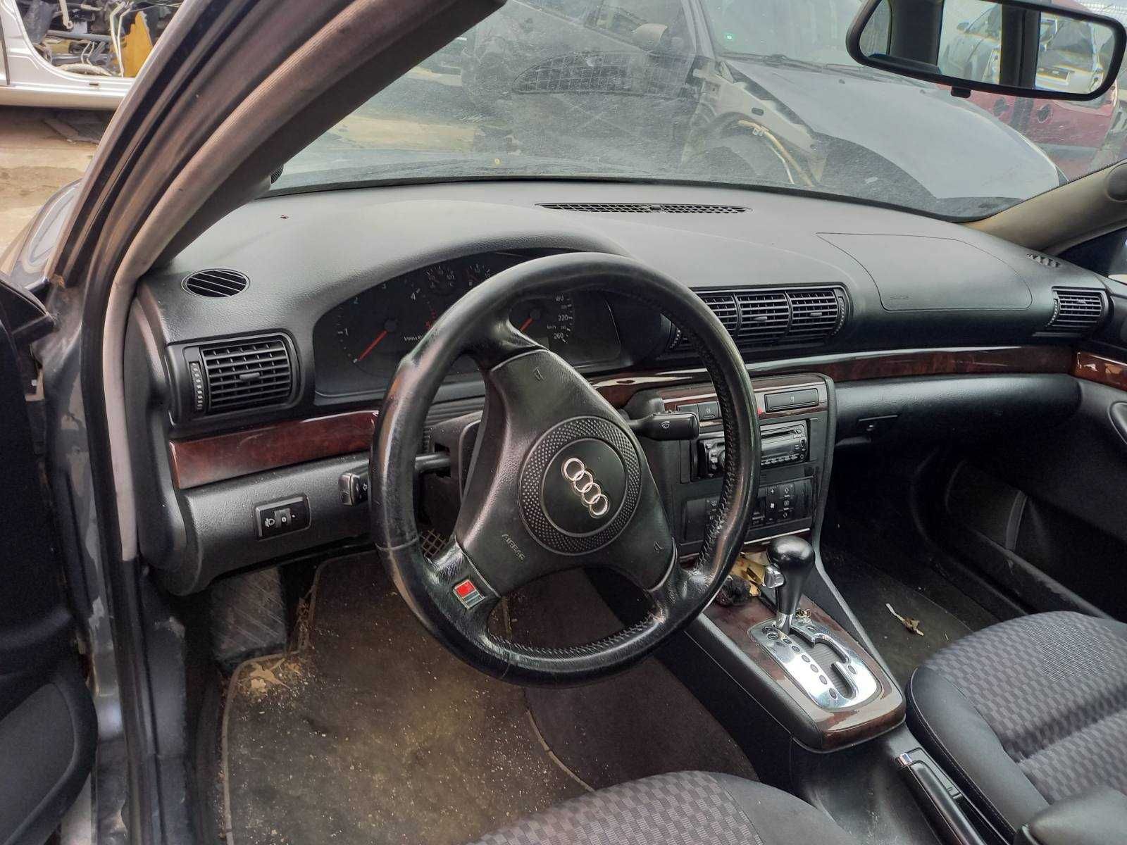 AUDI A4 2.5TDI 150к.с. автомат 1999г. на части