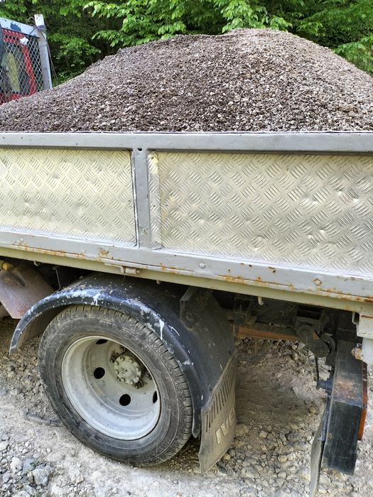 Transport nisip balast moloz etc.