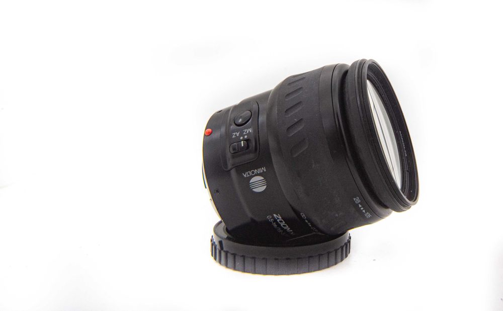 Obiectiv Minolta Zoom Xi 28-105mm f3.5-4.5 montura Minolta Sony A