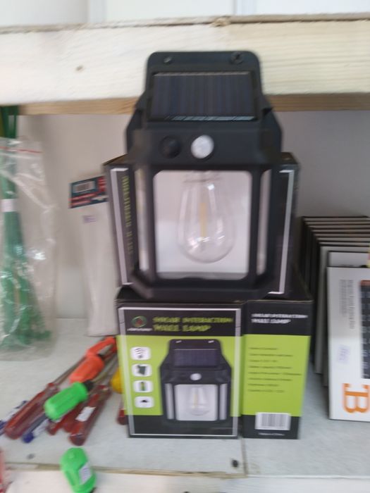 Солнечная (зарядка) лампа-светильник