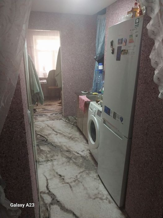 Продаётся 1 в2 ком переделаная галерейка