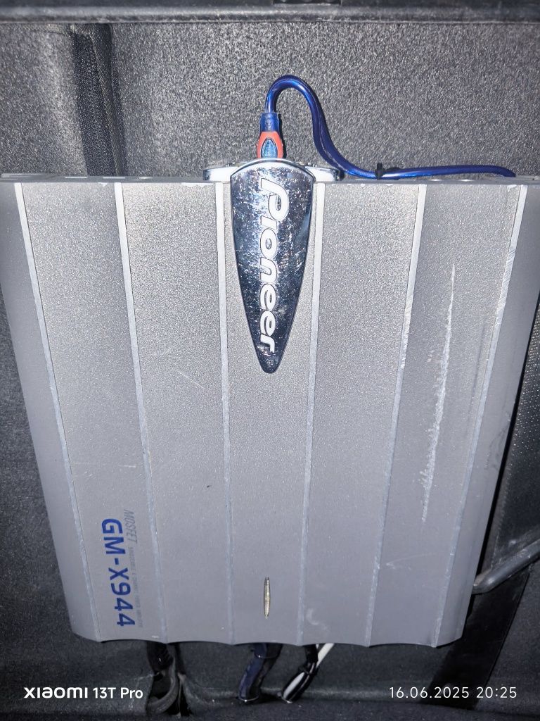 Pioneer GM - X944