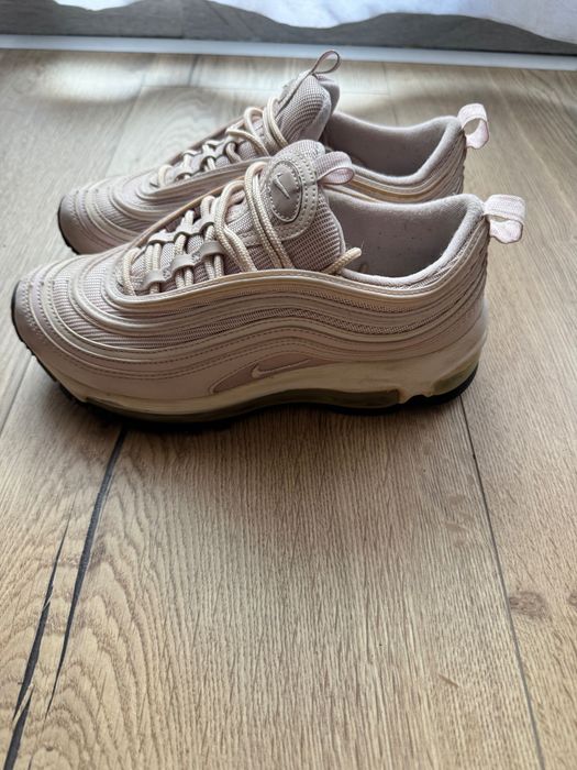 Дамски маратонки NIKE