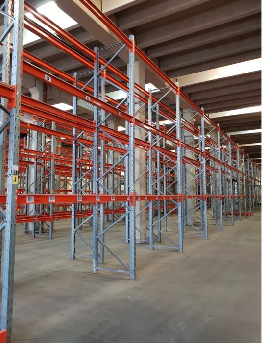 Rafturi metalice noi si sh