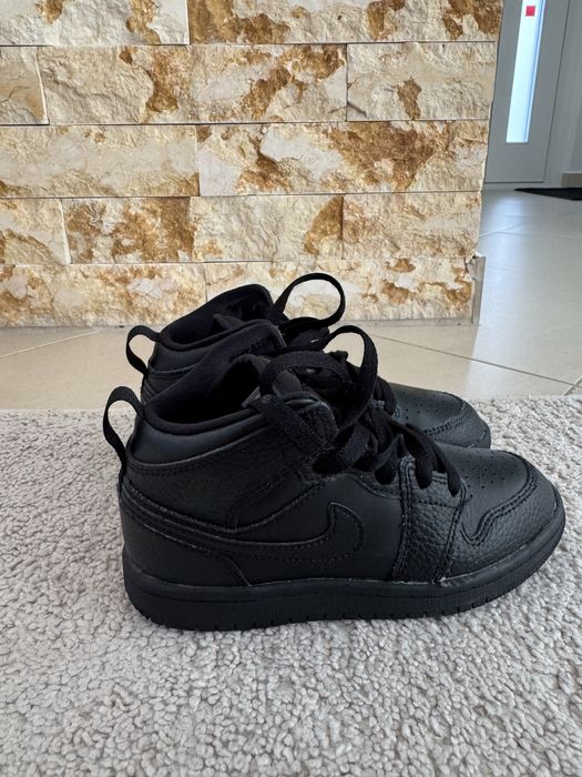 ghete jordan copii marimea 30