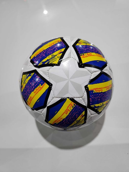 Топка за деца Шампионска Лига звезда 1 брой 25лв два броя 44лв