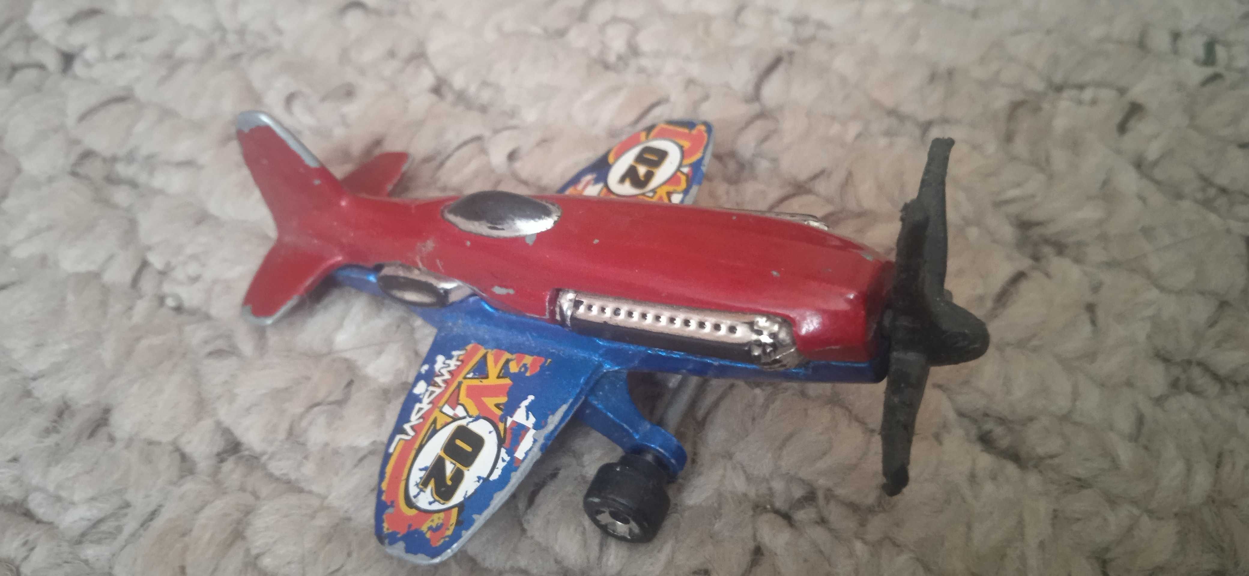 Модель Hot Wheels C 2719 1 :64 литье. Индонезия. Самолет