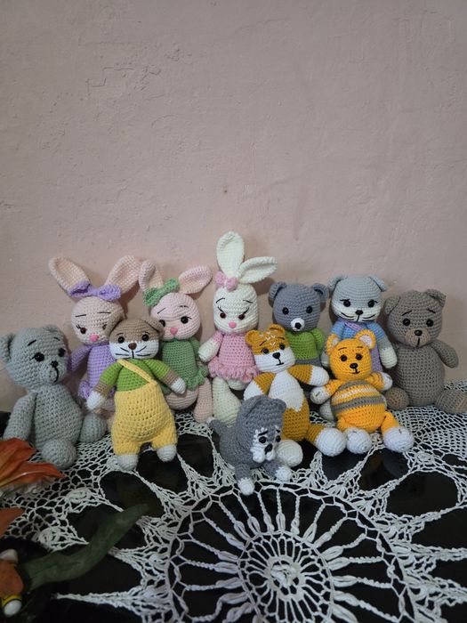 Ръчно плетени играчки