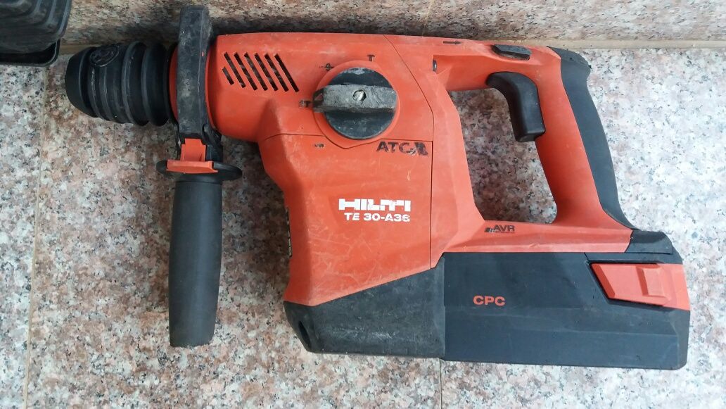 Hilti set circular pe acumulatori,  rotopercutor