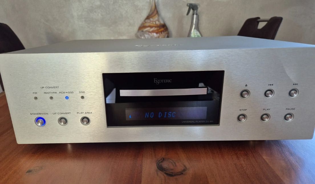 Esoteric DV-60 SACD DVD CD