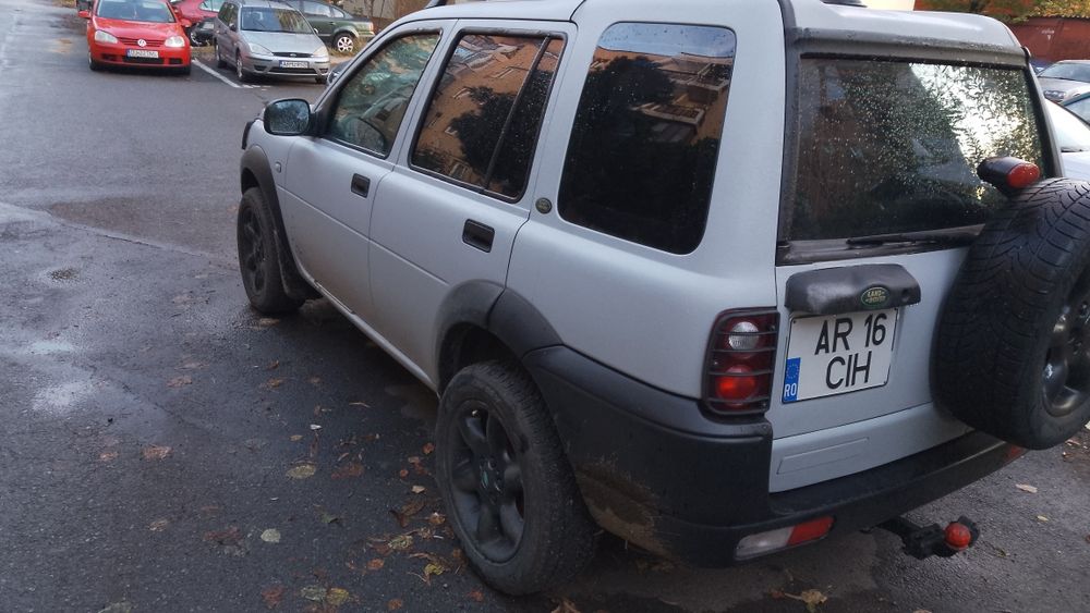 Land Rover frilender 1