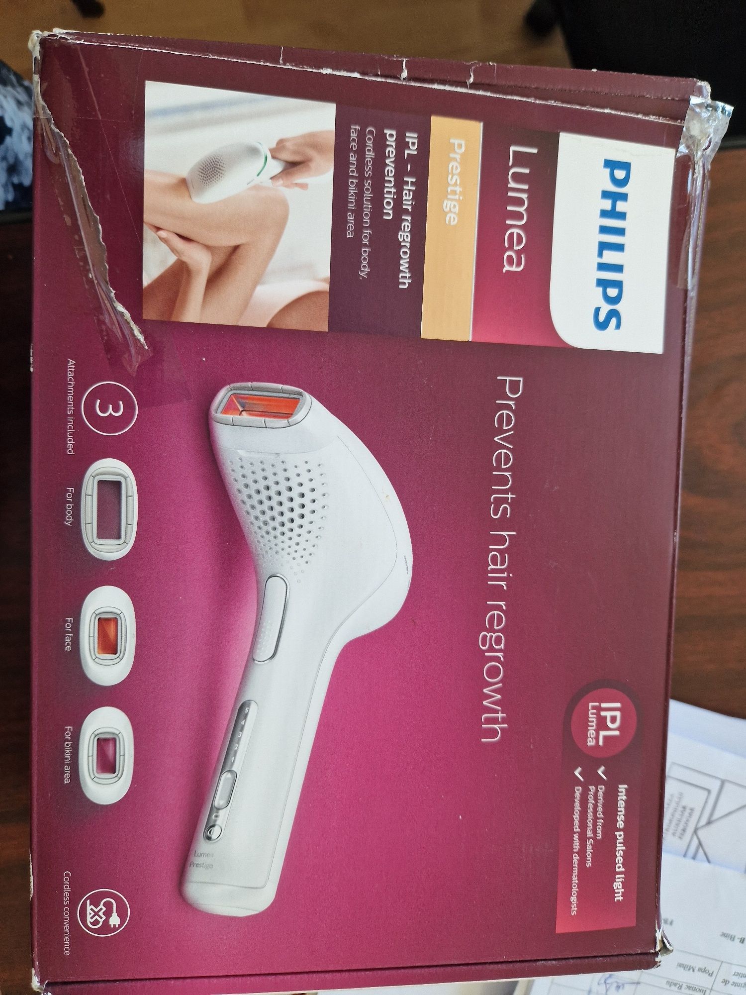 Vând epilator IPL Philips s2009 Lumea Prestige