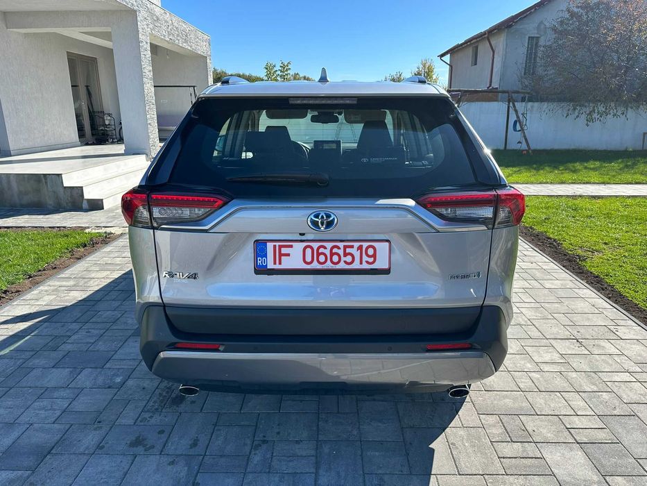 Toyota RAV4 2.5 Hybrid Distronic 79.000km Garantie Istoric