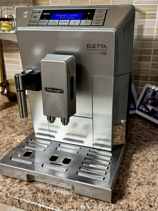 Espressor Automat DeLonghi Eletta Cappuccino TOP