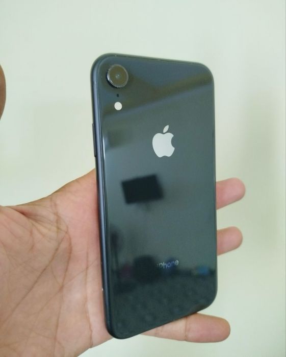 Iphone Xr 128 g  77%