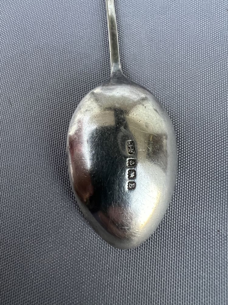 Lingurita “Jucatorul de golf”din argint