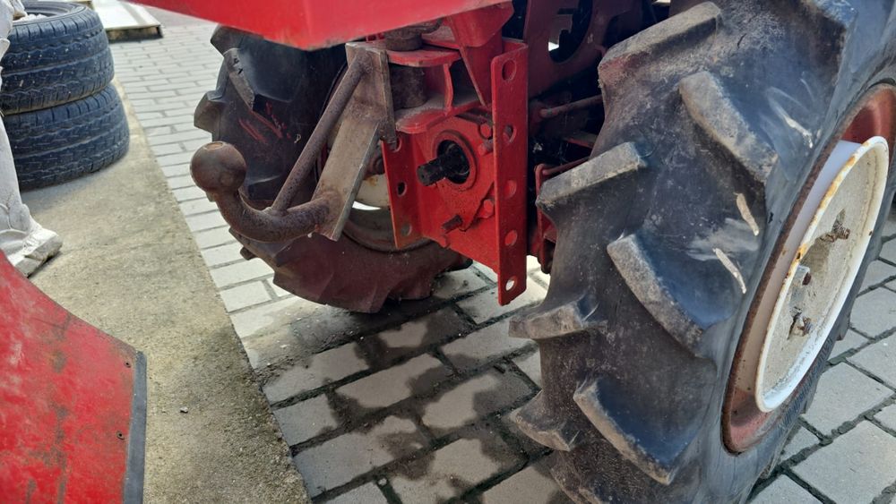 Tractoras Gutbrod 1050 cu Lamă de Zăpadă / Germania