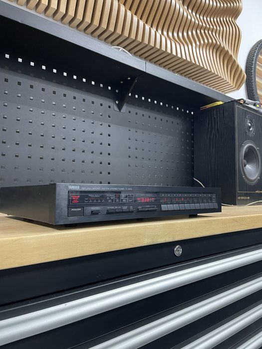Tuner yamaha t-1000