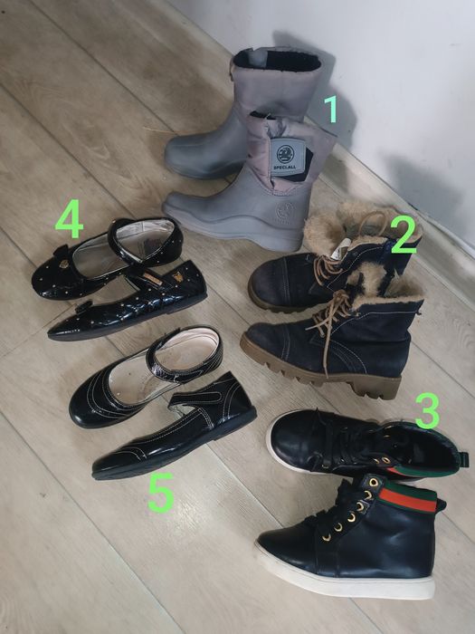 Обувь для девочек 33 размера.