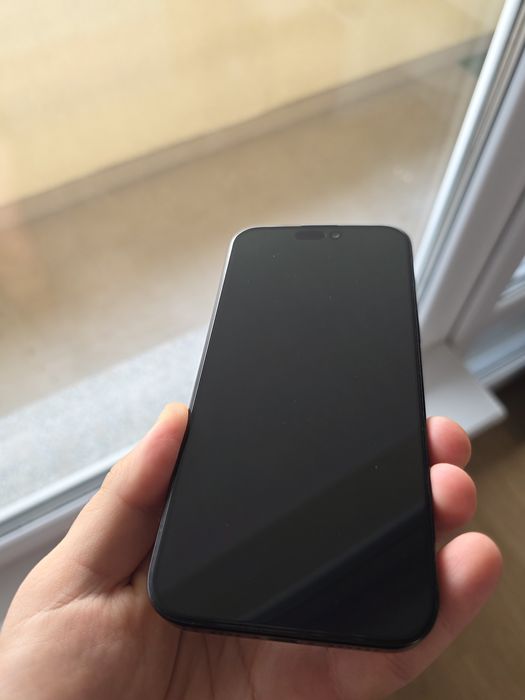 Като нов iPhone 16 Pro Max черен 256GB