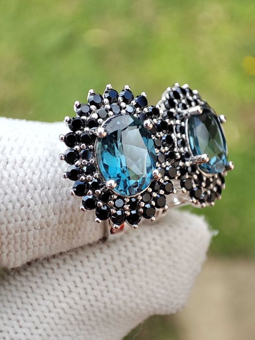 925 Cercei Cu Topaz Si Spinel