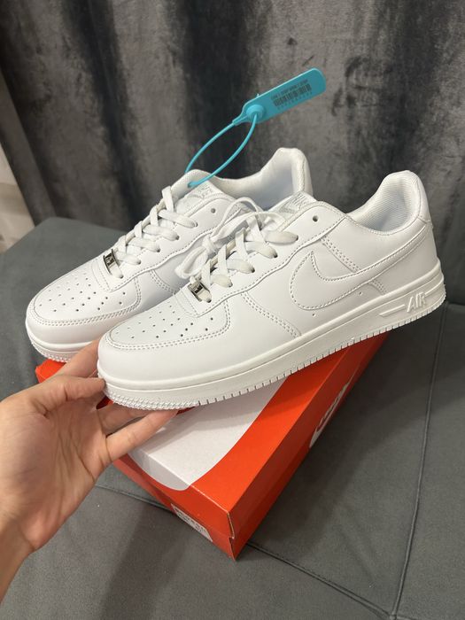 Кроссовки Nike Air Force 1