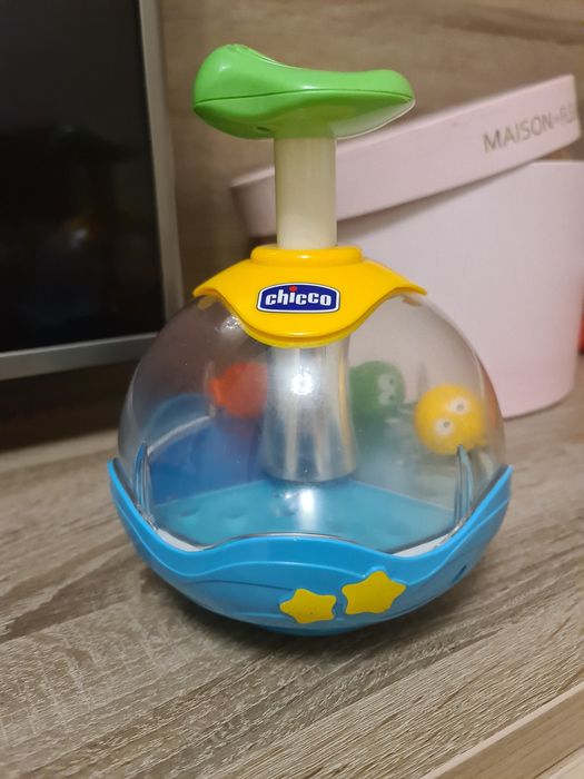 Продам игрушку Chicco Юла развивающая музыкальная