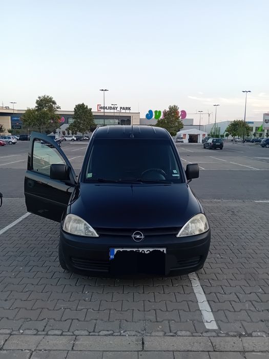 Продава Опел комбо 1,6