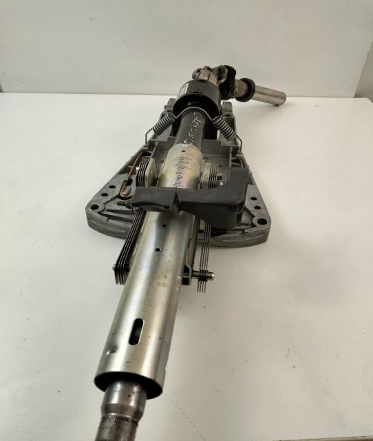 Ax coloana volan a2044601916 Mercedes-Benz C-Class W204/S204/C204 (fa