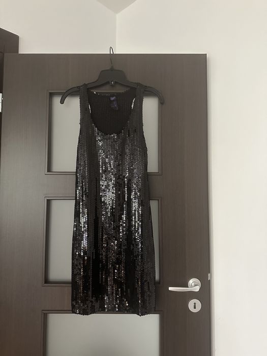Rochie neagra cu paiete S-M