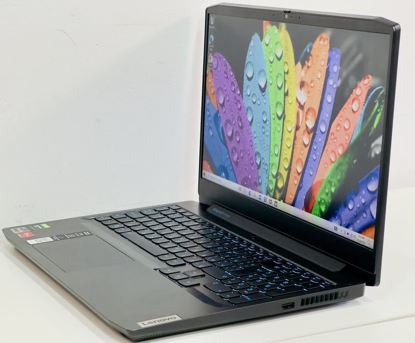 Геймърски лаптоп Lenovo Ideapad 3