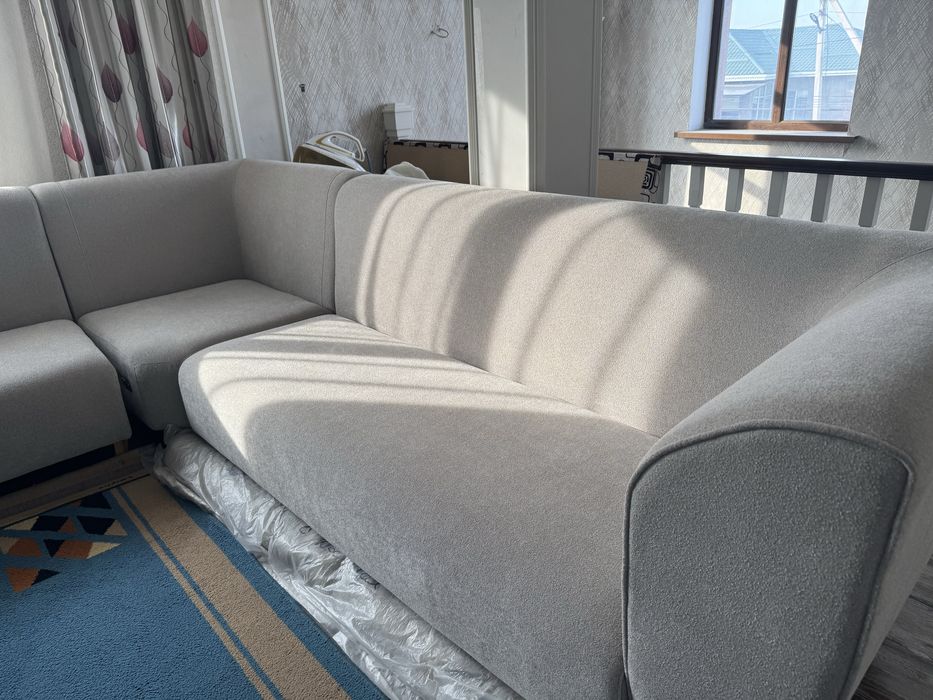 Продаю диван в хорошем состоянии