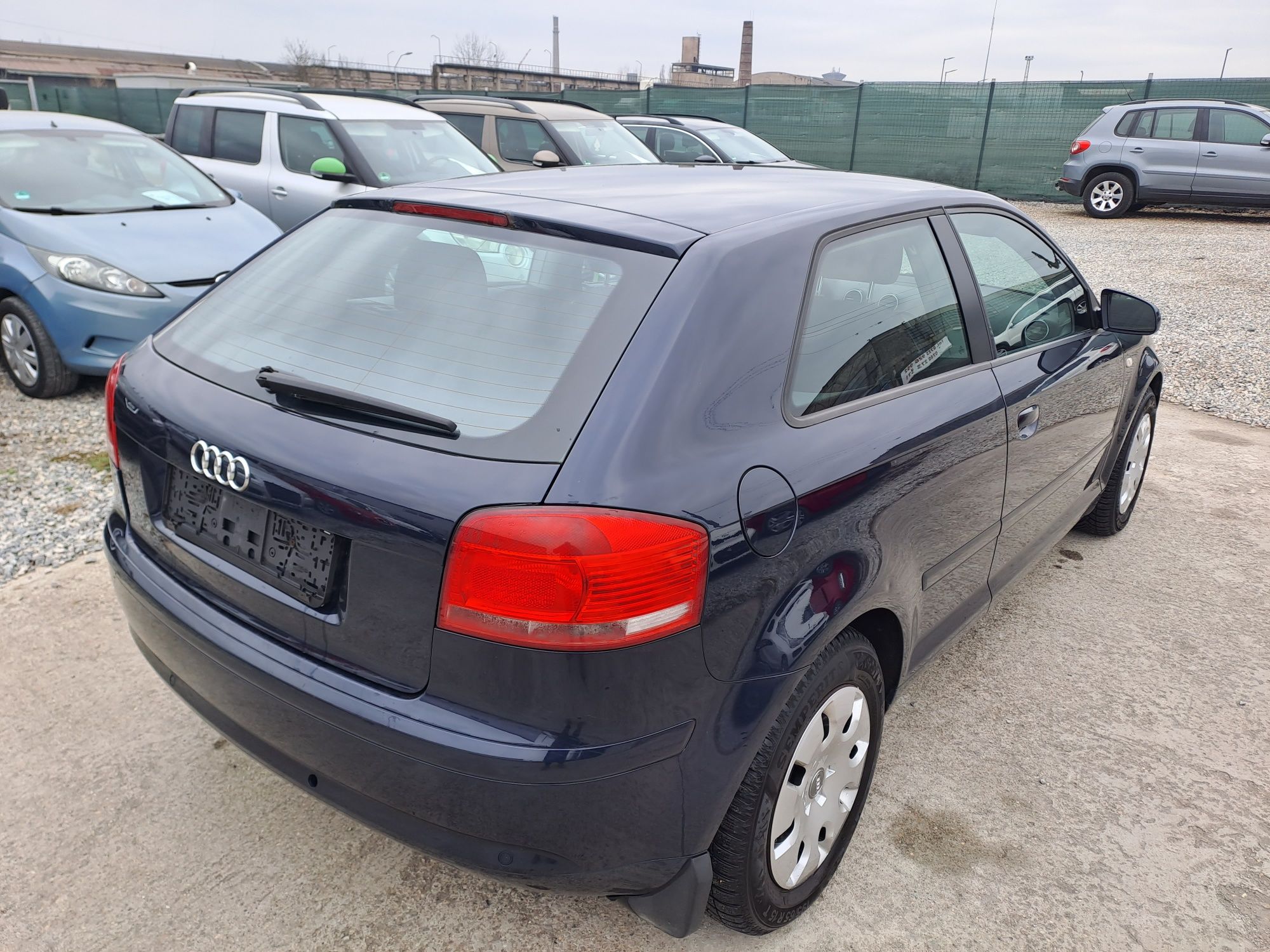 Audi A3 benz 16 mpi