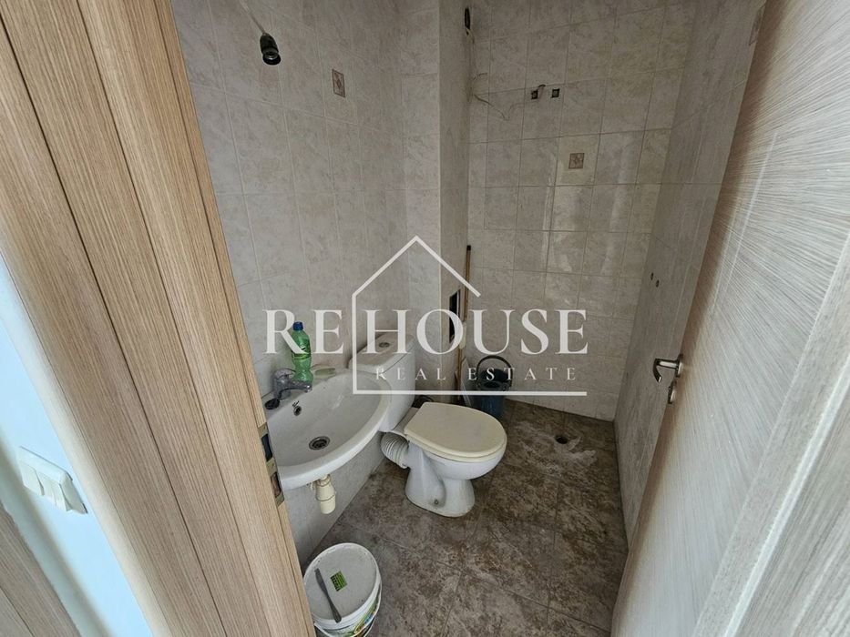 Продава се Тристаен апартамент в Варна, Бриз - 198 кв.м за 1061 €/кв.м - Снимка #10