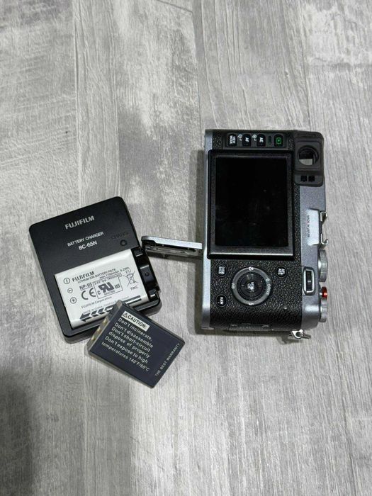 Фотоапарат Fujifilm X100 Classic