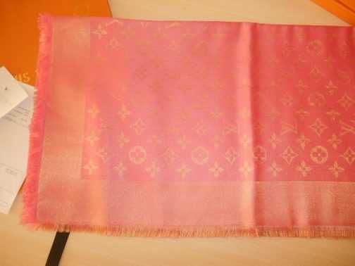 Eșarfă pentru femei Louis Vuitton 013