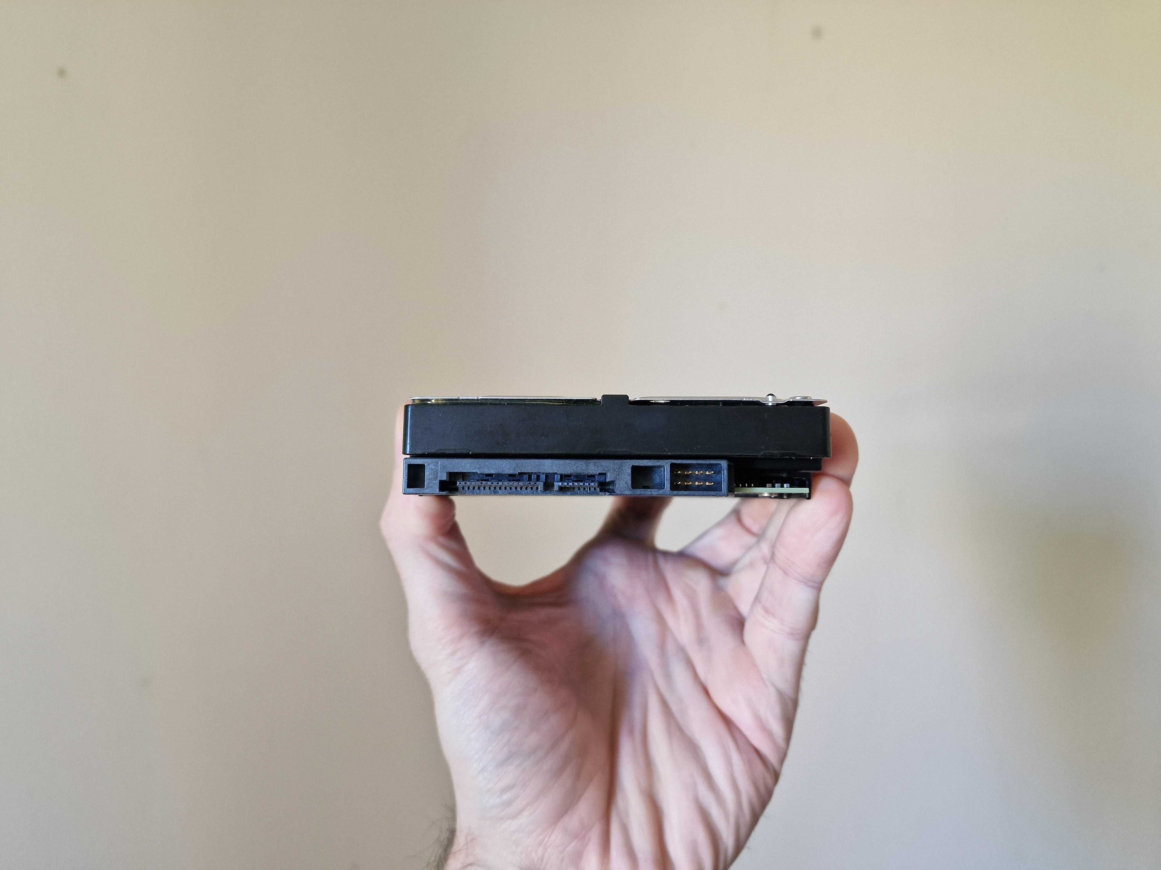 hdd 4tb WD compatibil pc.Stare f buna