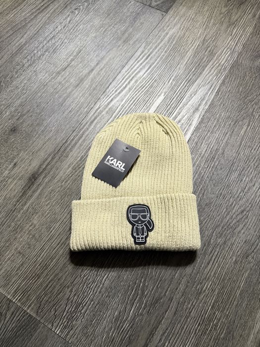 Caciula Fes Karl Lagerfeld noua/new