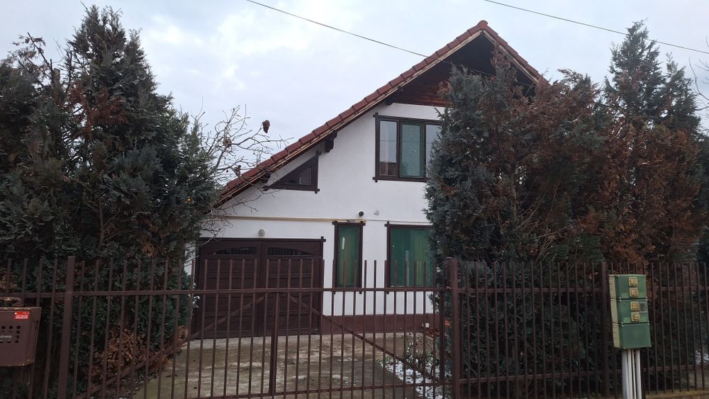 Casa de inchiriat pe str. Dorin Teodorescu