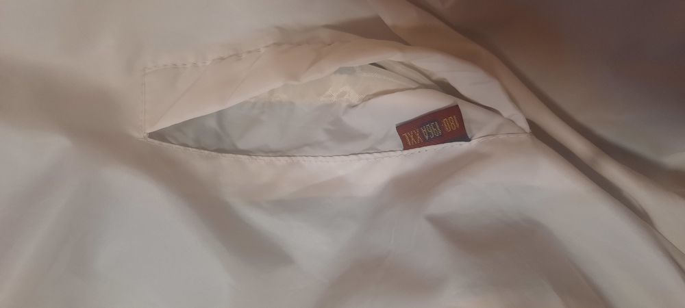 Vesta dama cu 2 fete