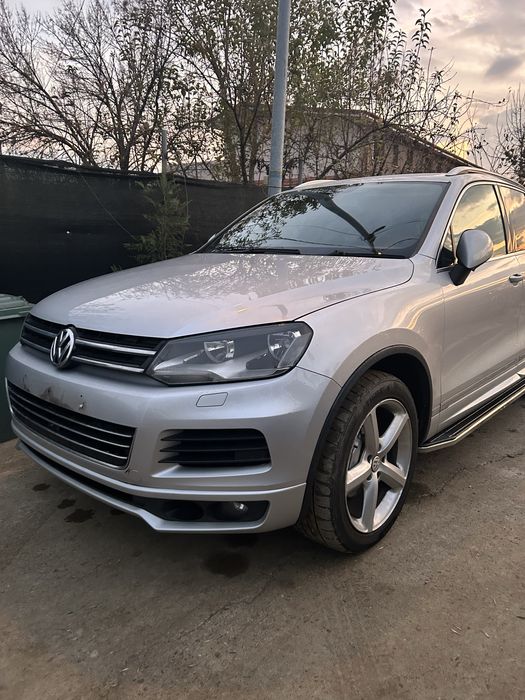 Aripă stânga spate Volkswagen Touareg 7P 2012