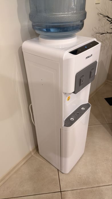 Диспенсър за вода Finlux